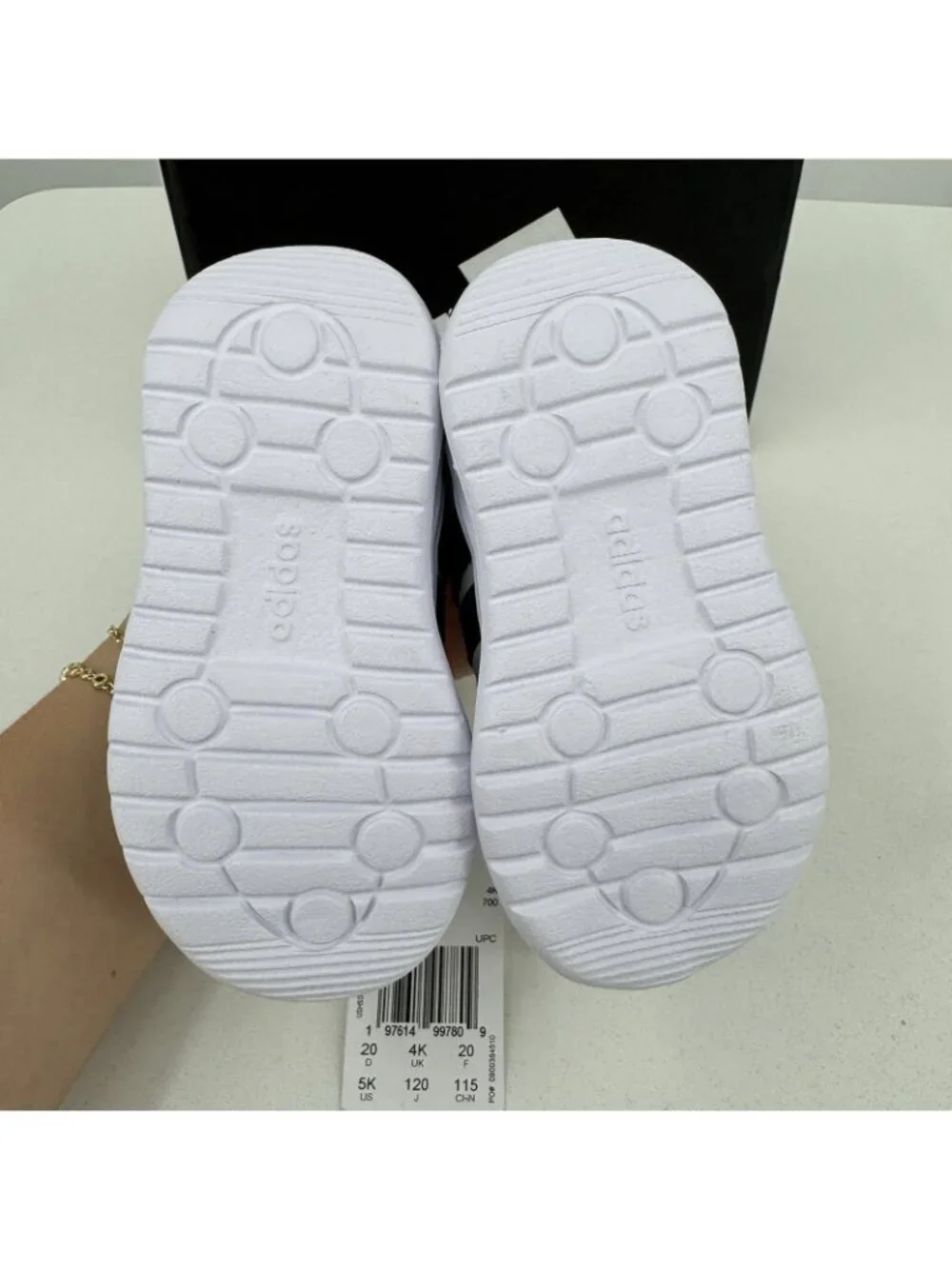 Adidas Infant Girl's Run 70s 2.0 Running Shoes Hook & Loop size 5K White/Black